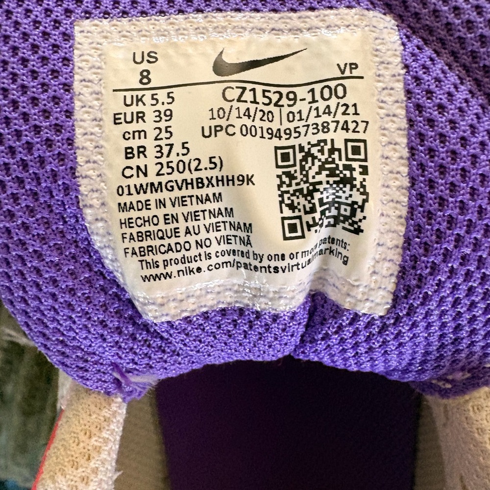 Nike Violet Mesh Sneakers